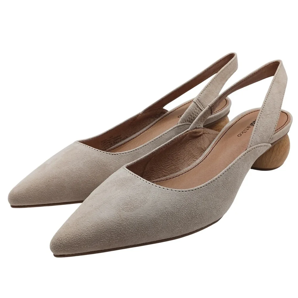 NIB Matiko Circa Suede Slingback Pumps Wooden Orb Heel Pointed Toe Size 37 Peach